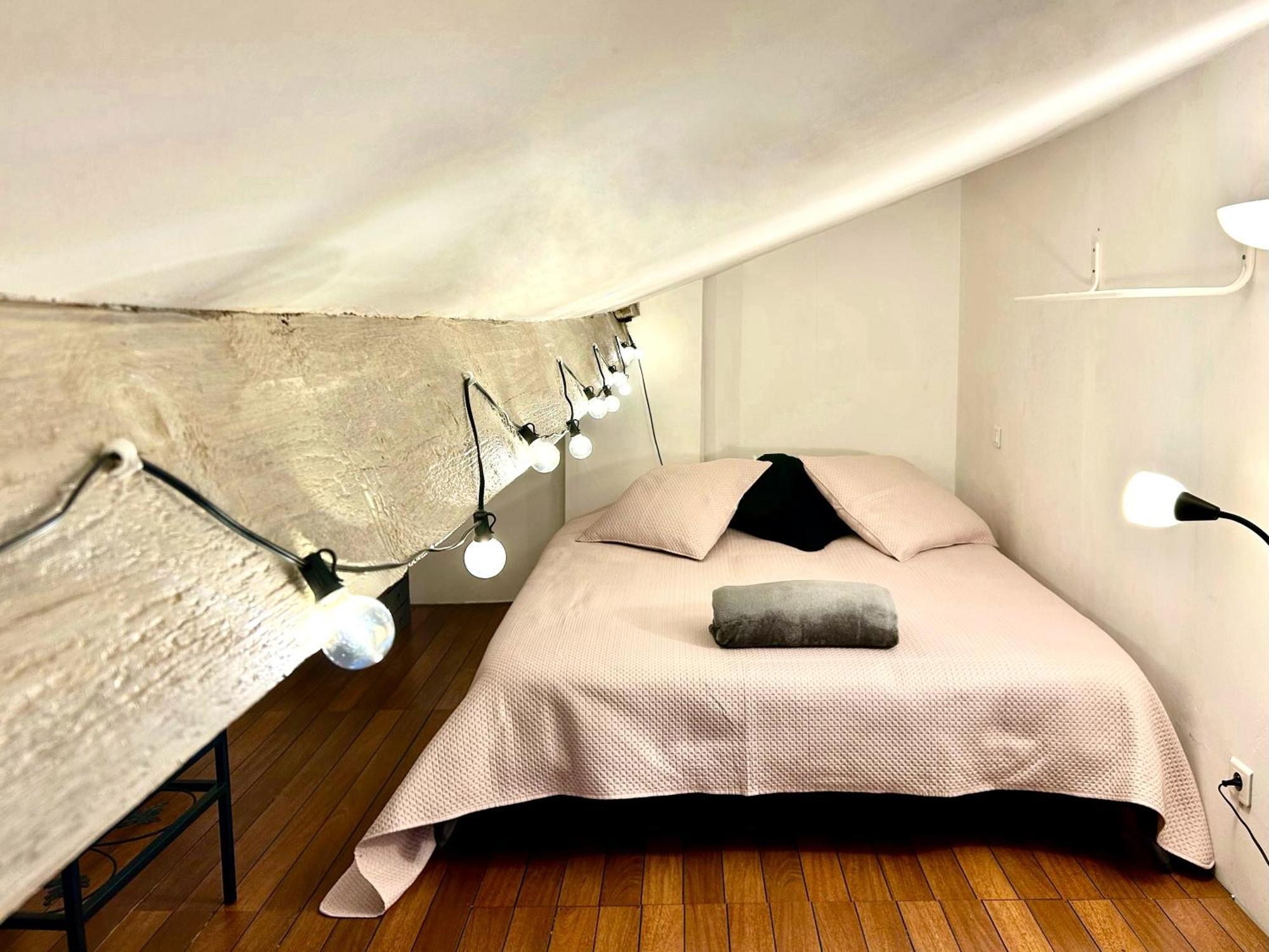 Lovely & Cozy Duplex Heart Of Nice With Bathtub! מראה חיצוני תמונה